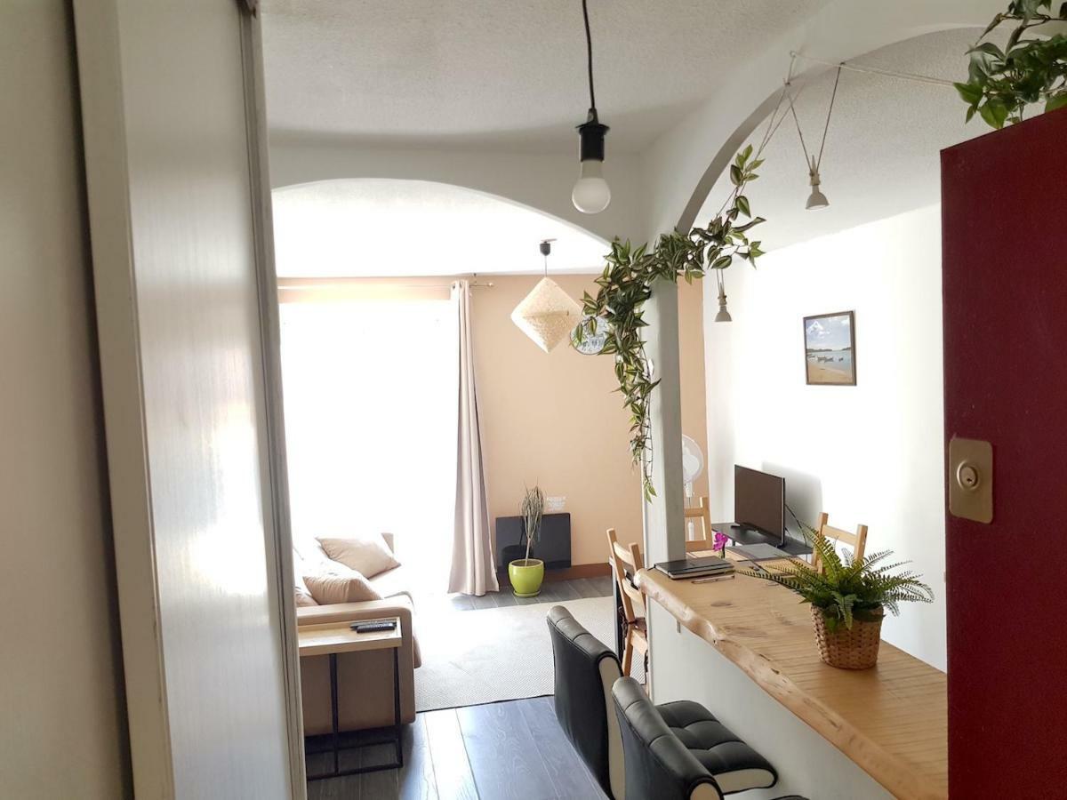 Au Petit Thai - T2 Avec Balcon - Montpellier Centre Apartment Bagian luar foto